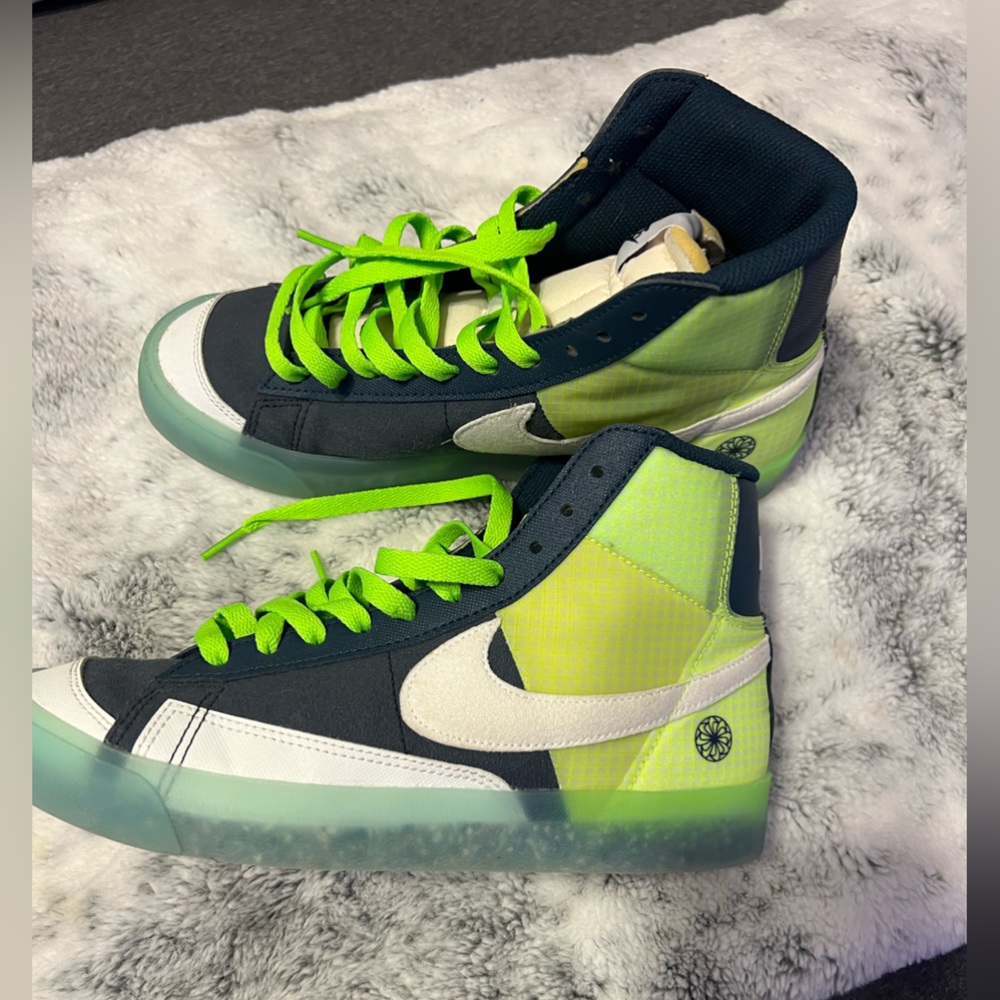 Boys anime Hightops